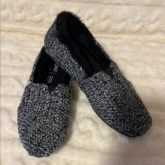 Toms Alpargata Charcoal Gray Black Sweater Fur Inside Leather Sole 8M - Picture 6 of 15